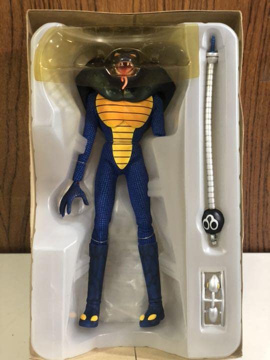 MEDICOM TOY - 仮面ライダー　原作版　コブラ男 Amazon.co.jp: 仮面 ライダー 原作版コブラ男 : おもちゃ