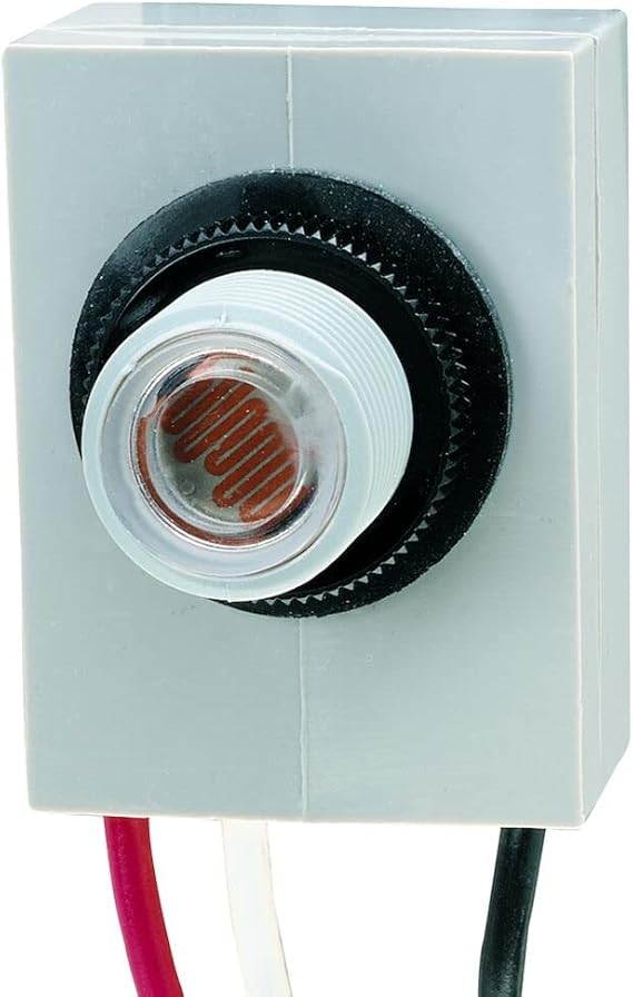 Intermatic K4021C 120Volt Fixed Position Thermal Photocontrol , White