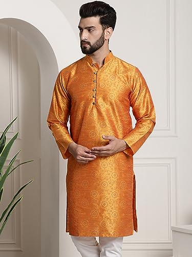 Image of SOJANYA Men's Silk Blend Kurta with Paisley Design