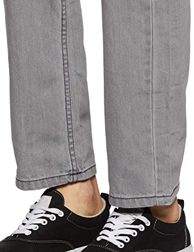 Image of Amazon Brand - Symbol Men's Relaxed Fit Jeans (ADBX-RN-587 Light Grey 28)