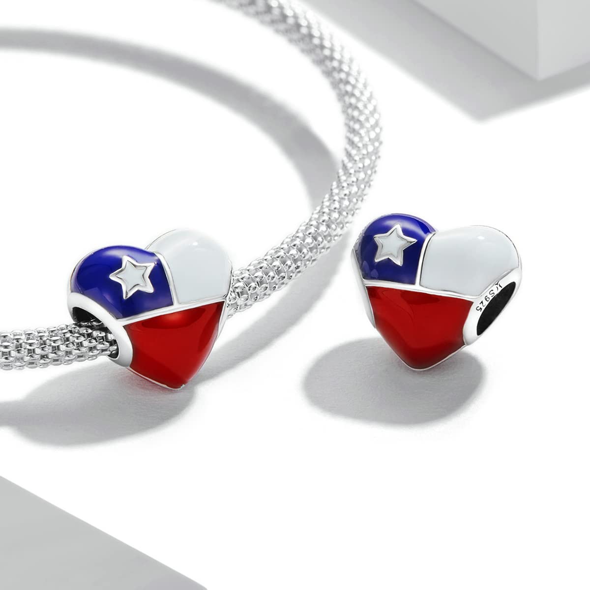 Herzförmiger chilenischer Flaggen-Charm aus 925er-Sterlingsilber, passend für Damen-Armband oder Armreif, Silberne Amerika-Flaggen-Charm-Perlen, Schmuck, Geschenk