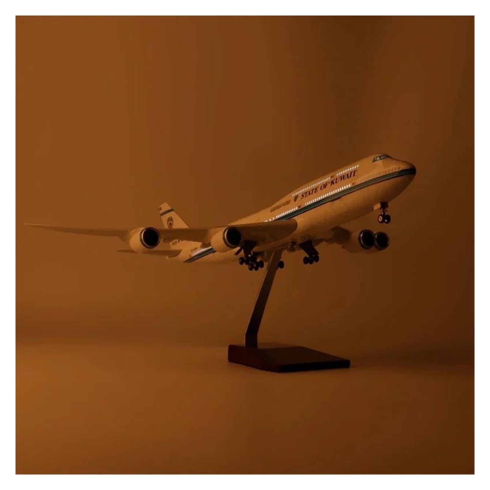 Odlewane zabawki samolotowe w skali 1/150 do samolotu B747 stan kuwejt Model podwozie odlewany żywiczny model samolotu wyświetlacz biurkowy modele samolotów do zbierania i wyświetlania (bez światła)