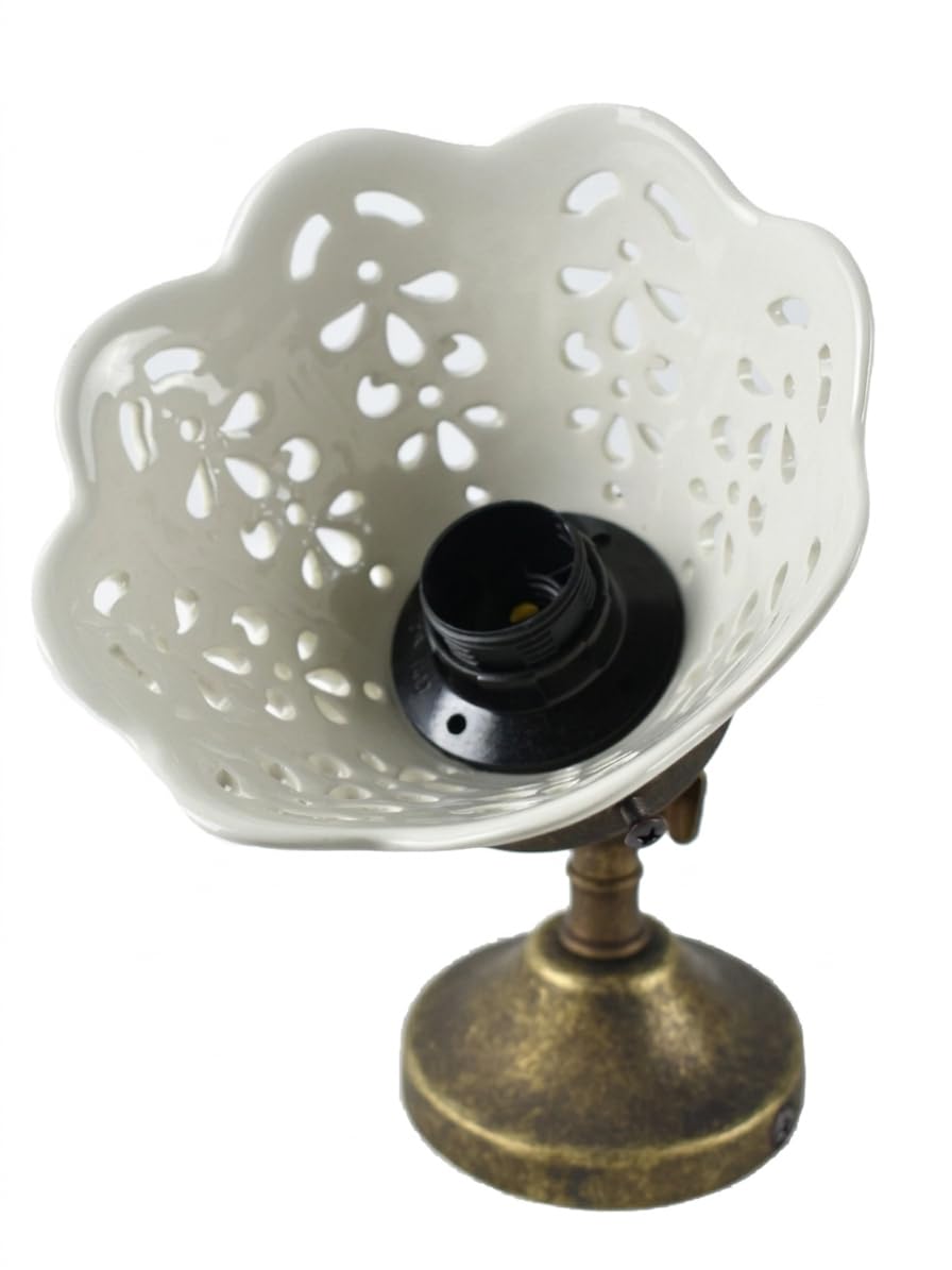 Applique Lampada da Parete in Ottone con Ceramica Traforata Bianca