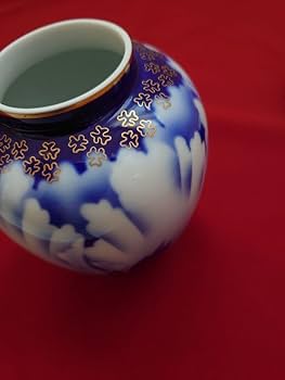 有田焼 深川製磁 牡丹金ミル 台.冠付6寸 飾壺 宮内庁御用達 Amazon.co.jp: 深川製磁 牡丹金ミル 台付冠付6寸飾壺 宮内庁