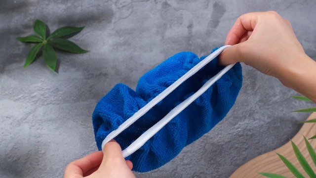 Image of Tallew 40 Pcs 9 to 10 Inches Buffer Pads Bulk Car Polisher Bonnets Orbital Buffer Bonnets Microfiber Polishing Pad Car Wax Cover for Cleaning and Polishing (Dark Blue)