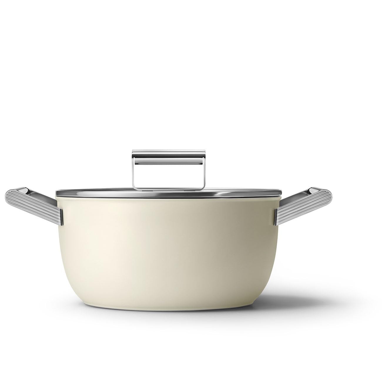 Smeg, Antihaft-Auflauf CKFC2411CRM mit Deckel im Lieferumfang enthalten, Durchmesser 24 cm, Seitengriffe aus Edelstahl, Für alle Kochfelder, Bis 250° Im Ofen, Fassungsvermögen 4.6L, Creme