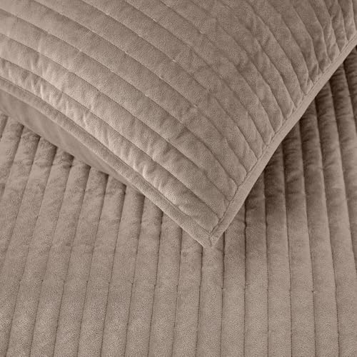 Image of Wonderful Velvet Quilt Set, King Light Brown Soft Fluff Texture Coverlet with Shams, Channel Stitched Pattern, All-Season Use, Versatile Lightweight Bedspread for Bedroom Adults Teens Kids,106 inchx94 inch