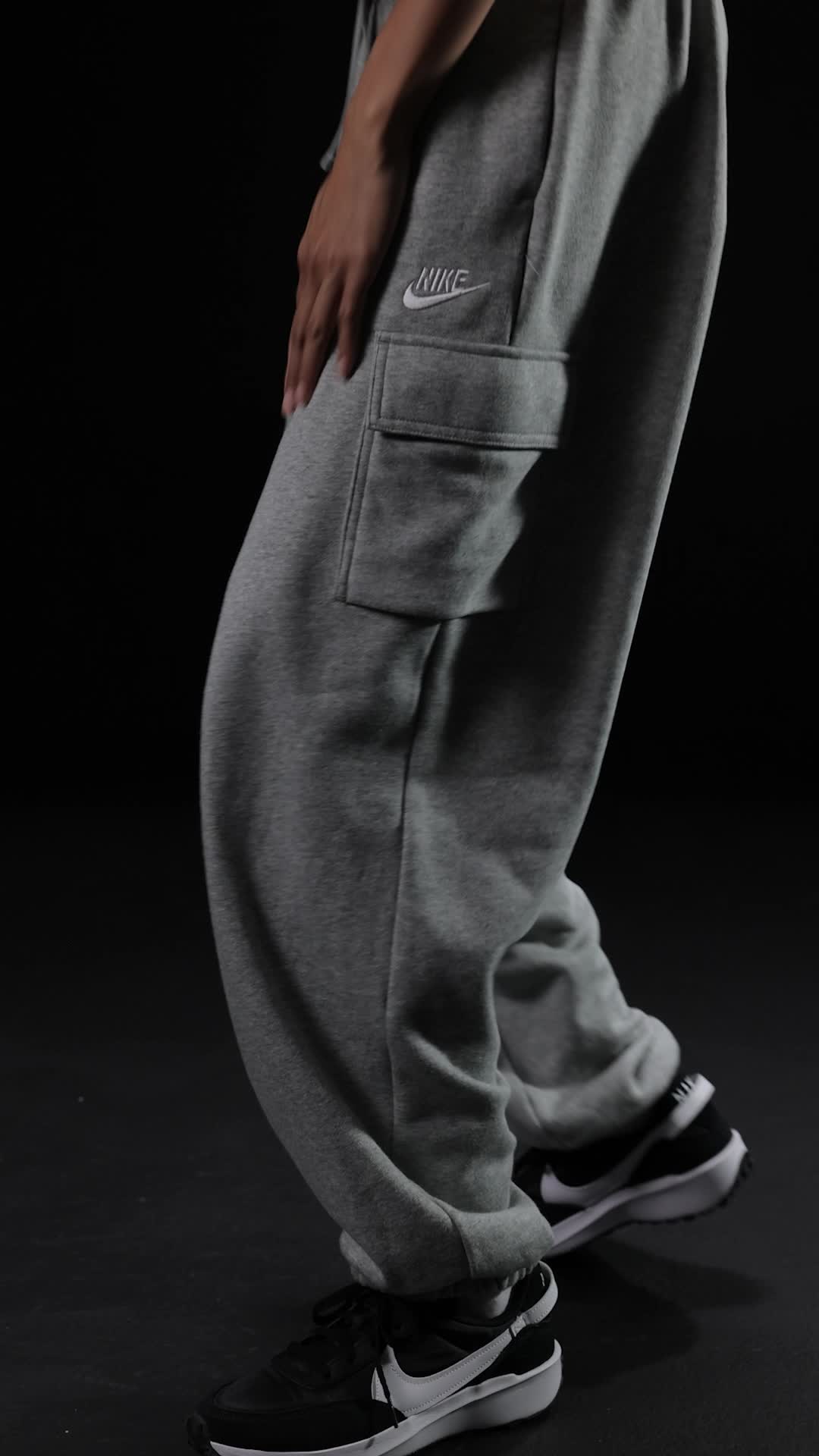 Amazon.com: Nike Women's Sportswear Club Fleece Mid-Rise Oversized