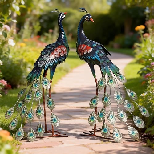 chisheen Garden Decor Outdoor Statues, Metal Peacock Decor for Outside, Garden Art Sculptures Standing for Patio Yard Lawn Home Decorations, Set of 2