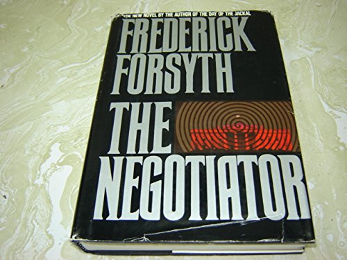 The Negotiator (G K Hall Large Print Book Series) [Large Print] 0816148805 Book Cover