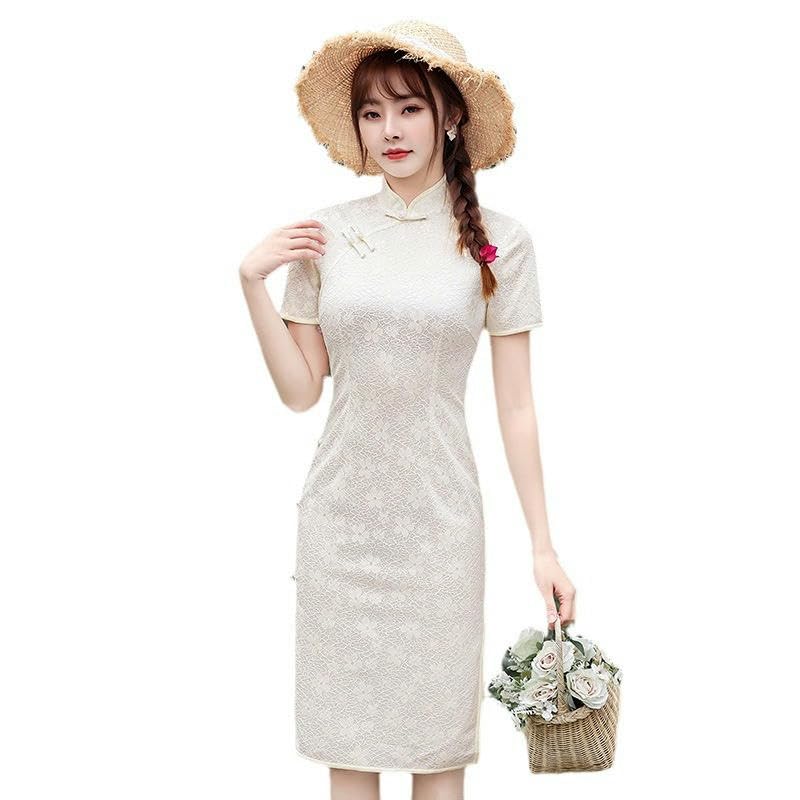 Robe mi-longue en dentelle monocouche légère et fluide - 5