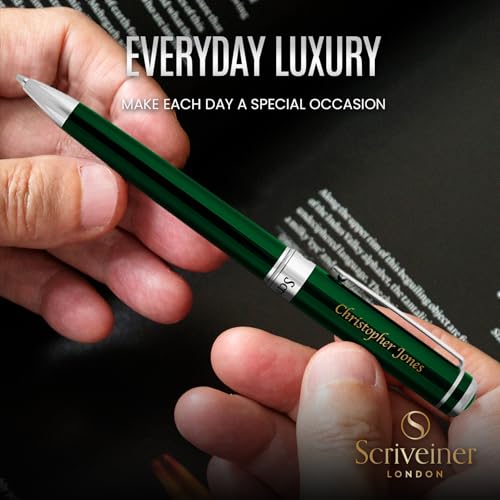 Scriveiner British Racing Green Personalisierter Stift - Atemberaubender Grüner Lack Luxus Mit Chrom Finish, Schmidt Tintenmine, Beste Gravierte Kugelschreiber Geschenk Set, Individuelle Namensgravur
