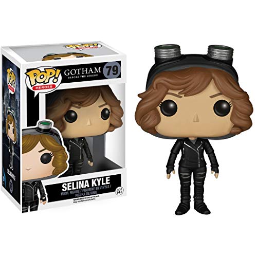 Selina Kyle: Funk O Pop! Heroes Vinyl Figure Bundle With 1 Compatible 'Toysdiva' Graphic Protector (079-06250 - B)