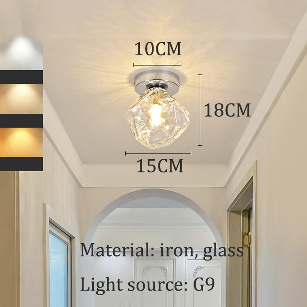 Nowoczesna lampa sufitowa z przezroczystego szkła, chromowane wykończenie w kolorze srebrnym, mały korytarz, wpuszczana sufit, nordyckie kostki lodu, wejście do szafy, ganku, korytarza