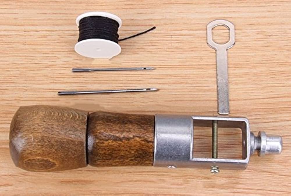 ビンテージ 手縫い靴職人の工具 レザークラフト 革細工 古道具 ハンドメイド ビンテージ 手縫い靴職人の工具 レザークラフト 革細工 古道具