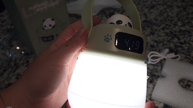 Kids Night Light with Clock review