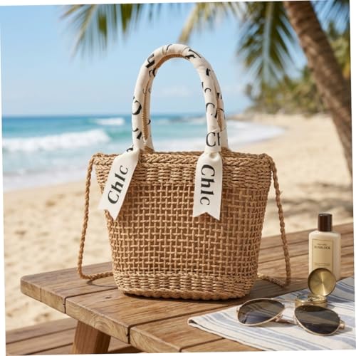 Monedero de rafia mini en tono caqui ideal para tus días de playa y vacaciones de verano 3