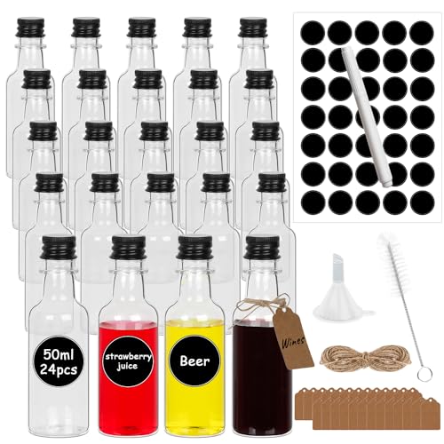 HYCKee [24 stuks] Miniatuur Alcoholflessen 50ml, Kleine Lege Plastic Fles Met Zwarte Schroefdopjes Voor Sloe Gin Saus Wijn Siroop Olie Vloeistoffen, Mini Drank Shots Flessen Met Trechterlabels