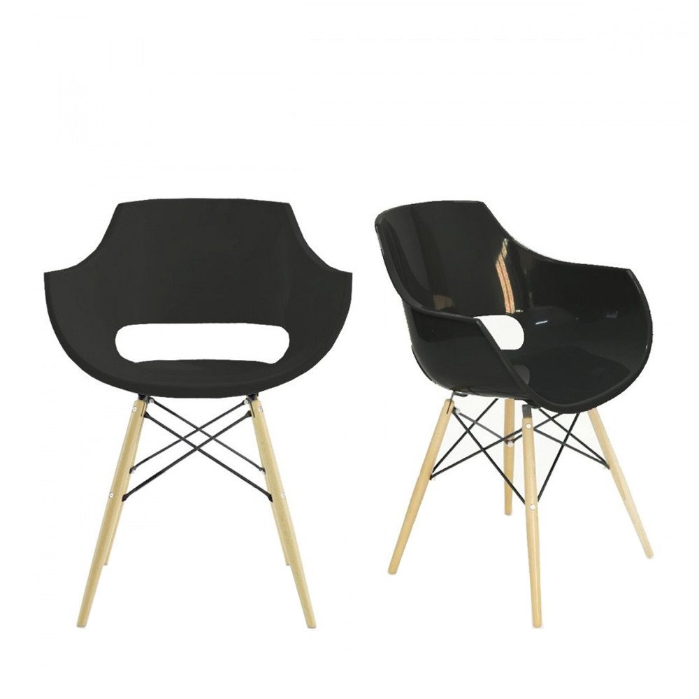 Chaises design Skoll noires signées DRAWER aux finitions soignées pour séjour contemporain