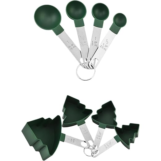 Jorex Mart Christmas Tree Shape Measuring Cups and Spoons Se