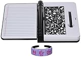 Funktioniert mit 3 x LR06-Batterien (nicht im Lieferumfang enthalten) und 3 x LR41-Batterien (im Lieferumfang enthalten).