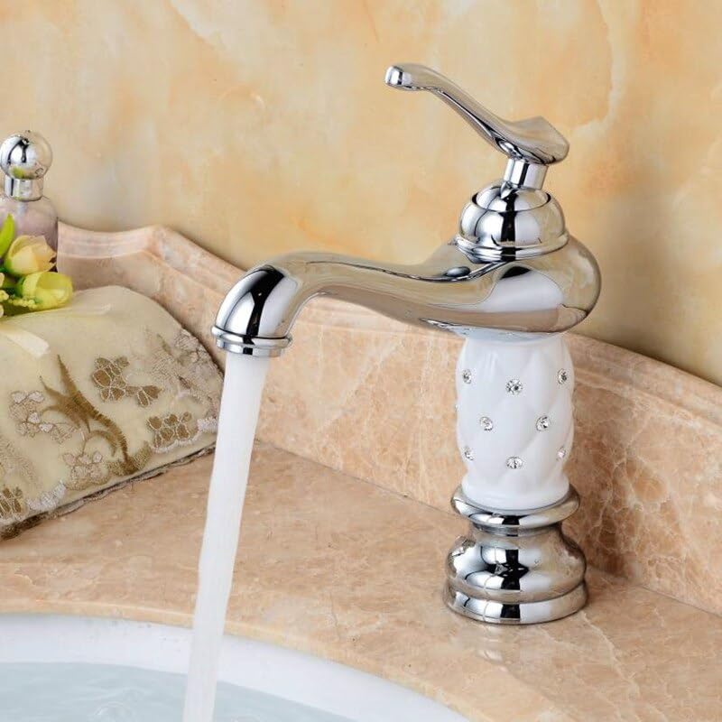 Robinet de lavabo en laiton chromé short2 : mitigeur de salle de bain au design épuré et durable