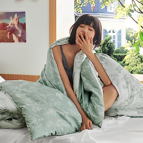Image of Bedsure Twin /Twin XL Duvet Cover - Reversible Green Duvet Cover Set with Zipper Closure, 2 Pieces Cute Floral Patterned Bedding Set with 8 Corner Ties and 1 Pillow Sham