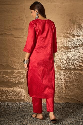 Image of Women's Silk Blend Solid Regular Kurta Set