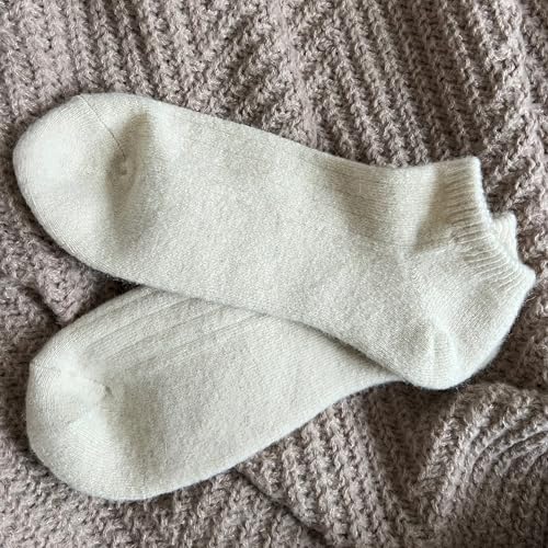 Image of 92% Merino Wool Socks Crew Cozy Heavyweight Home Travel Outdoor Super- Soft Socks, 100% Made in Mongolia