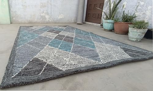 Image of Spectrum Pattern Wool Carpet with Loop Texture Yarn Anti Shedding Carpet Size 5x8 Feet A0 Grey & Multi Color