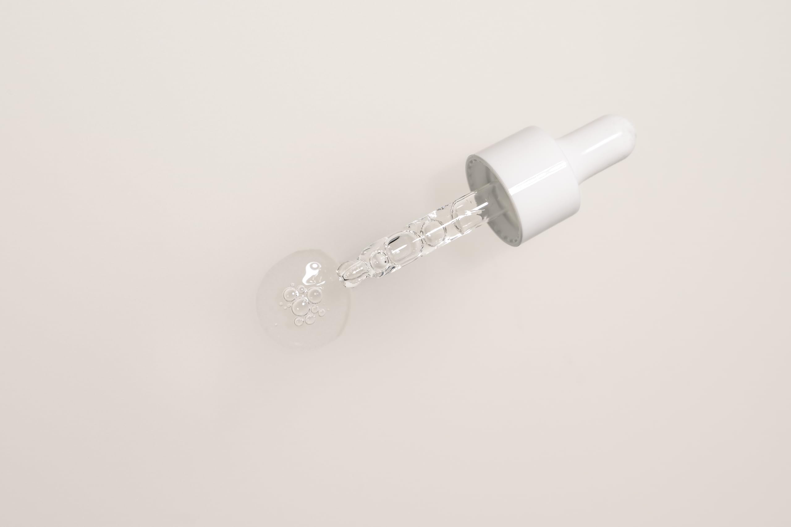 Rosental Organics Skin Filler Elixir - Anti-Aging Gesichtsserum mit 3D-Wirkstoffnetz, Hyaluron & Q10 - Für Hydration & Faltenreduktion - Glättend, Regenerierend, Straffend, Vegan - 4x8ml