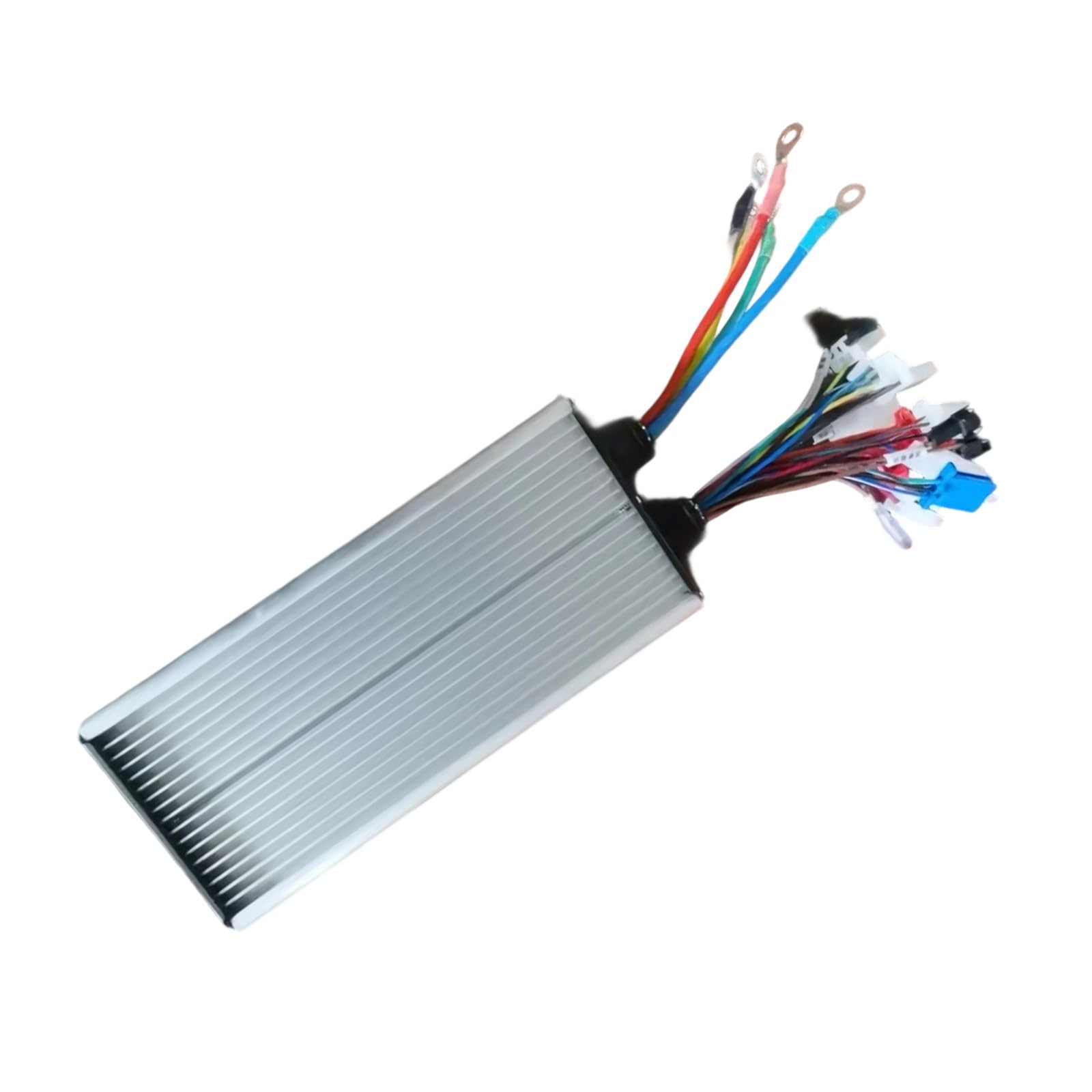 Controlador de motor de 1200W evita sobrecalentamientos en scooters con chasis de aluminio