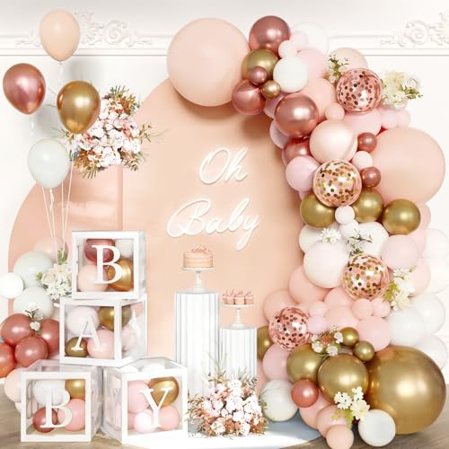 Arche de ballons roses et boîtes baby shower pour célébrer l'arrivée de votre future fille