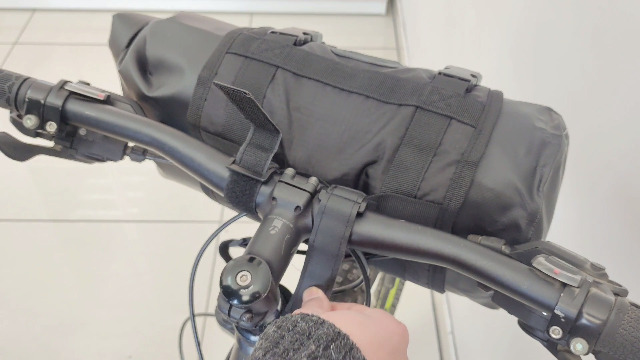 ネイバーフッド BICYCLE HANDLEBAR BAG F ブラック NEIGHBORHOOD Bicycle Handlebar Bag