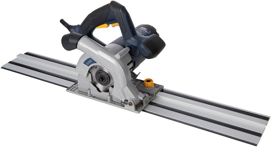 GMC GTS1500 - 1050W Compact 110mm Plunge Saw & 700mm Track Kit 230V