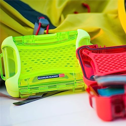 Maleta rígida NANUK 320-0009 roja medianal para cámaras miniatura 4