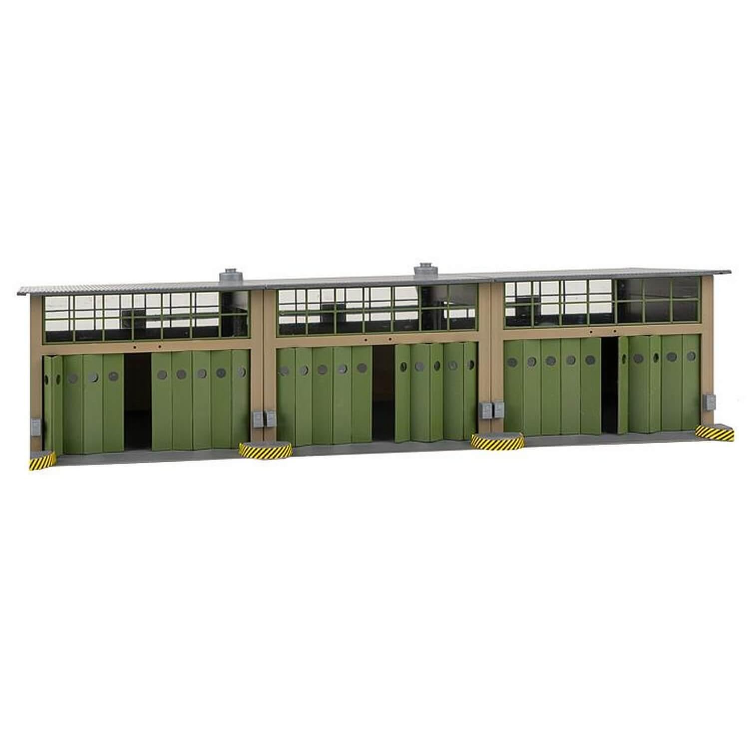 FALLER 144106 Military Base Vehicle Workshop Kit V White