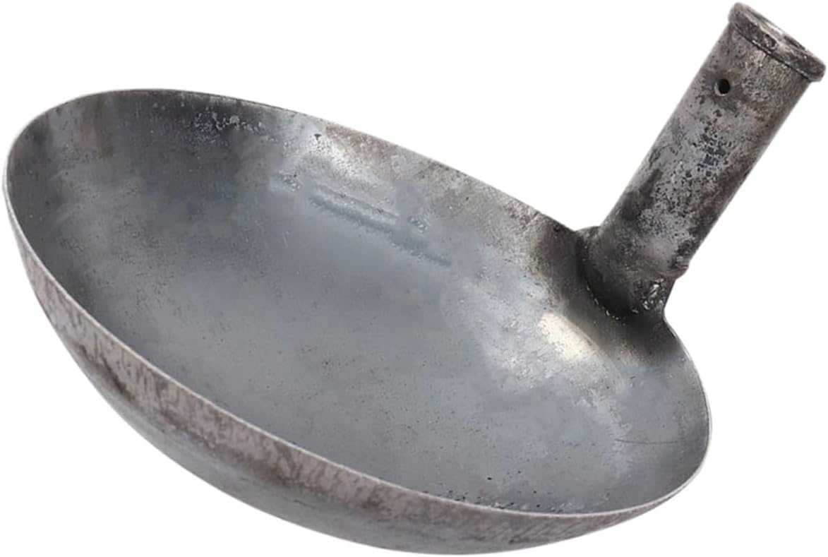 Iron Ladle Spoon for Kitchen Outdoor and Restaurant Use Ergonomic Design Water Scoop for and Gardening Durable Long Handle for Comfortable Grip Versatile Iron Ladle for Home and