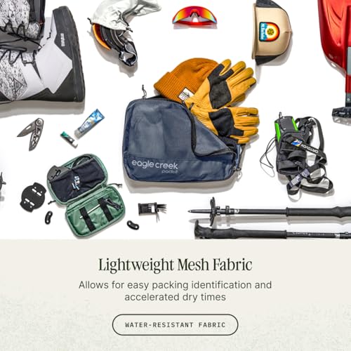 Eagle Creek Pack-It Isolate 圧縮キューブ - 荷物スペースを最適化するための軽量圧縮キューブ - 握りやすいジッパー - 便利なトップハンドル - リサイクル素材, ブラック, Medium Compression