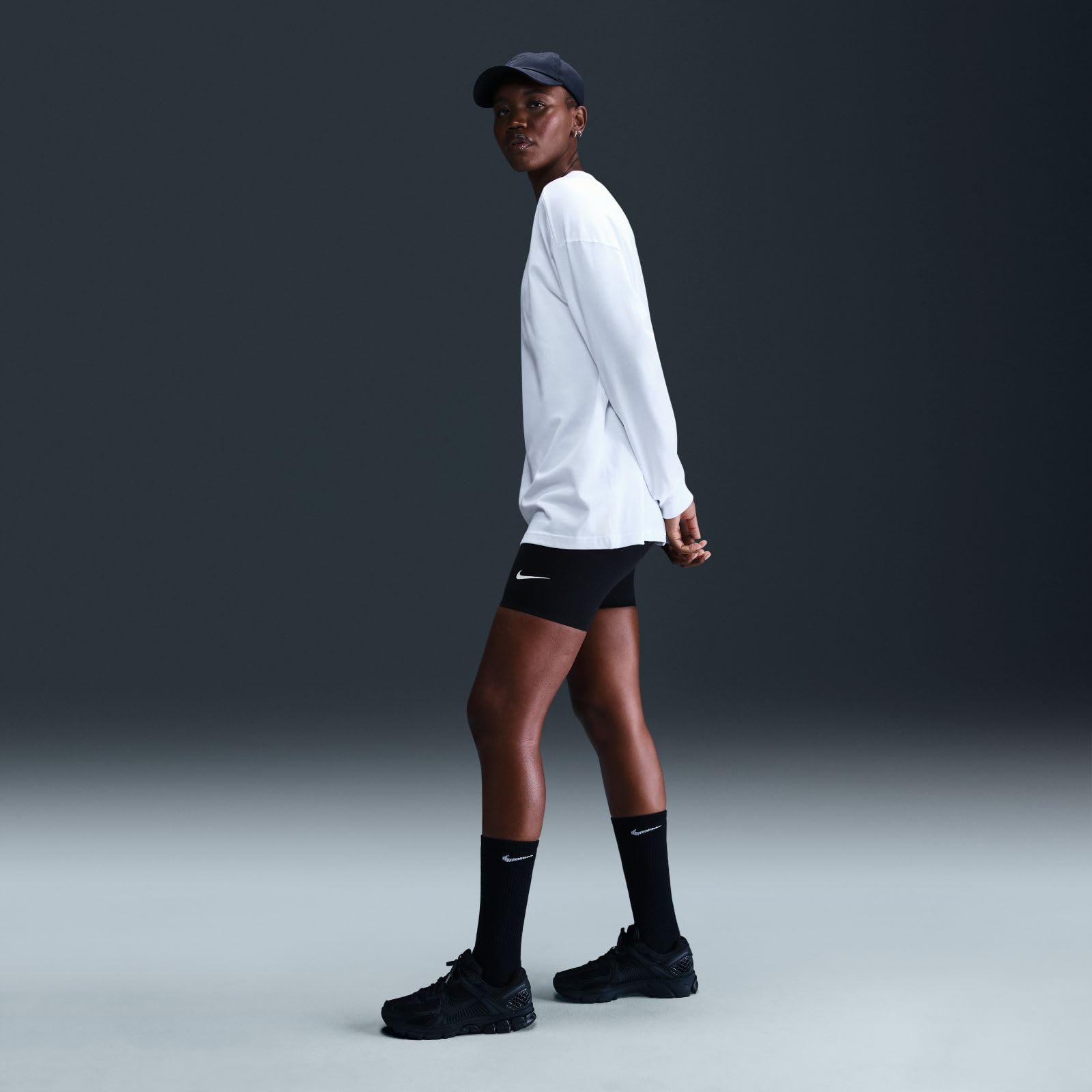 Nike T-Shirt Oversize A Manica Lunga Nike Sportswear Essential – Donna Sweatshirt Donna