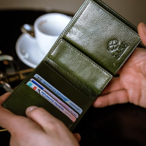 Image of Time Resistance Leather Men's Wallet - Minimalist Wallet Design with Credit Card Holder, Magnetic Coin Holder, and Cash Slots (Green)