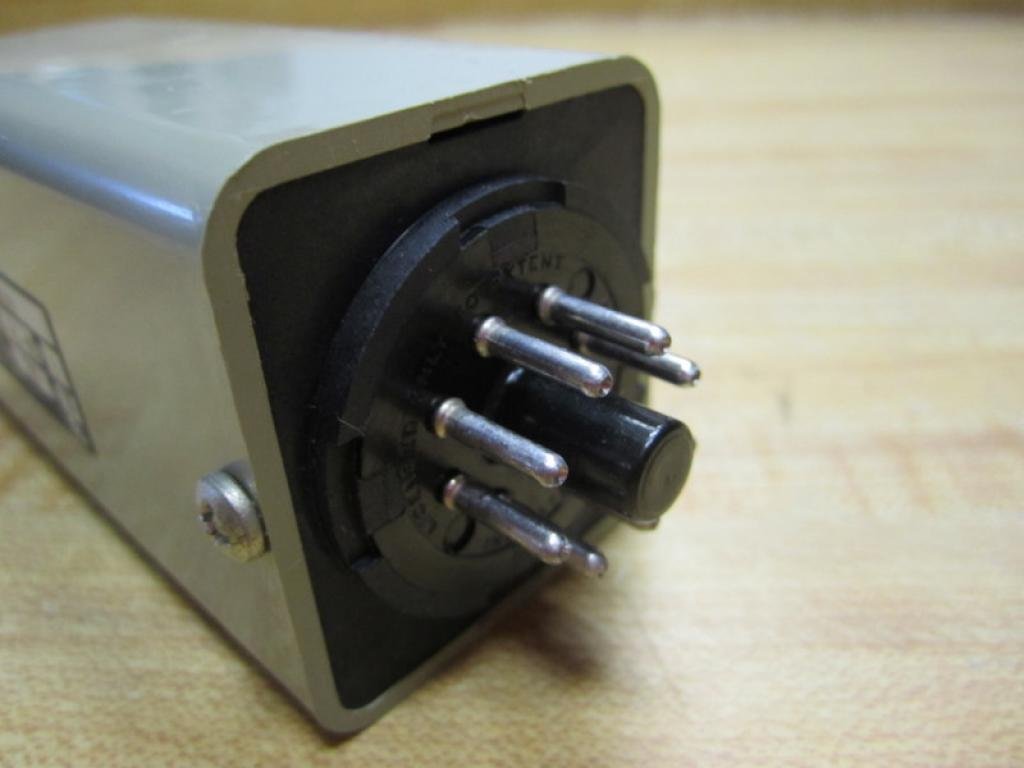 CG907A3 120 VAC, TIME DELAY Relay, Plug-in Surface MTG