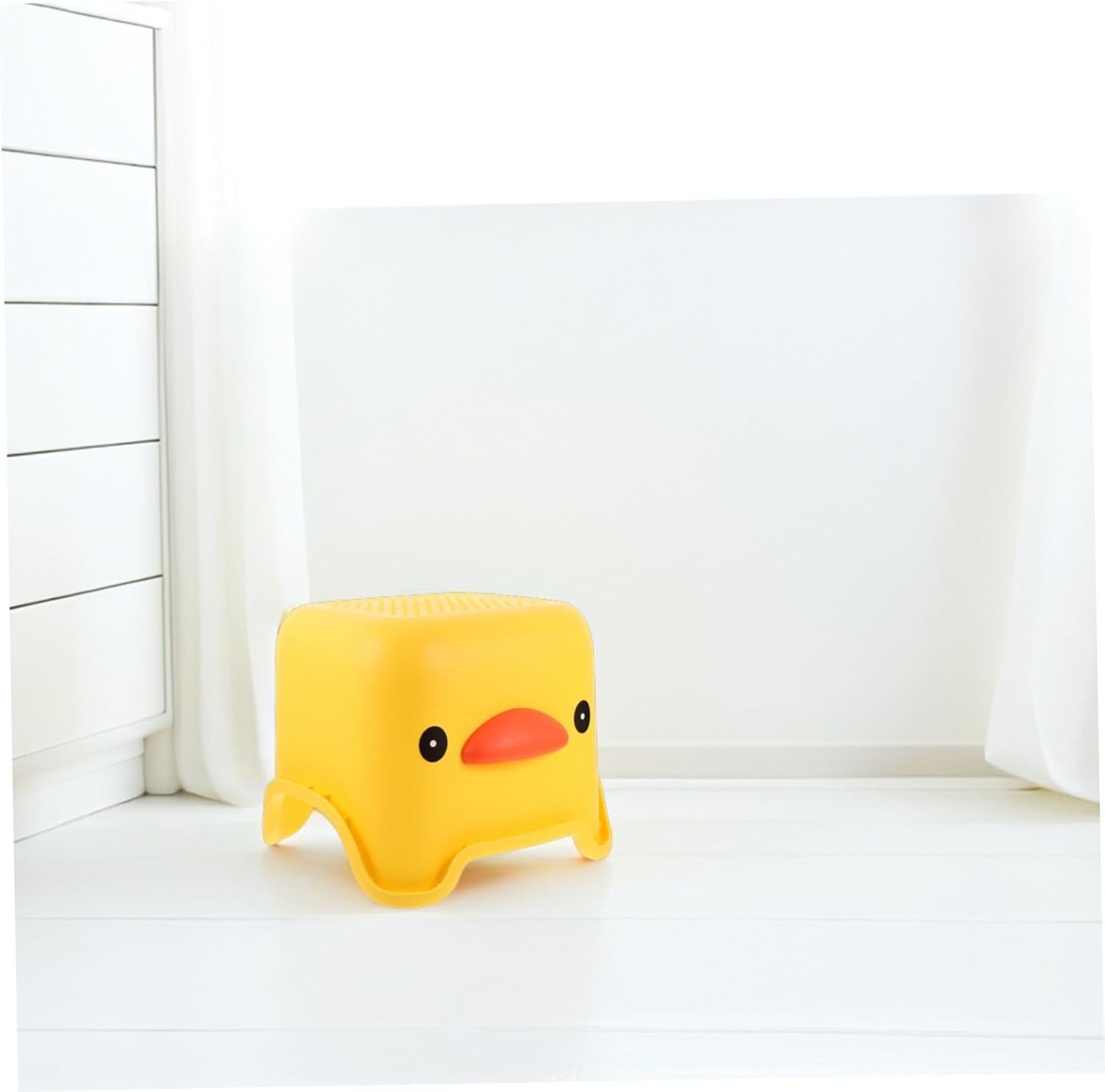 Duck Shape Stool Portable Multi-Functional Boy Step Stool Lightweight and Reliable for Bedroom Kitchen Bathroom Use Fun Design Encourages Boy Girl Independence