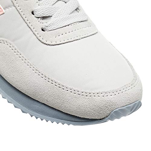 Image of New Balance Men 720 Sneaker