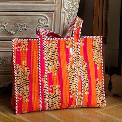 IBOAH Große gesteppte handgefertigte Baumwoll-Handtasche mit Tigerprint und gestreiften Details – Vielseitige Tote Bag für Strand, Einkäufe, Reisen, Flugzeug und den täglichen Gebrauch (Orange Tiger)