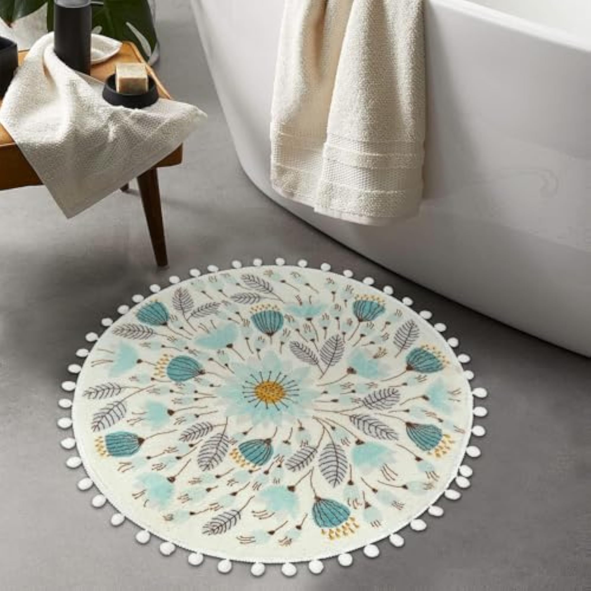 Small Round Cute Bath Mat with Pom Poms Fringe