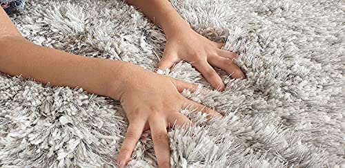 Image of Handwoven Shaggy Rectangular Carpet | Soft Plush Area Rug for Living Room and Bedroom | Light Grey | 3x5 Feet | Premium Silk-Touch Modern Home Decor
