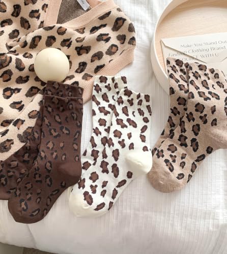 Image of Women's Leopard Animal Cheetah Print Crew Ankle Cotton Socks Size 5-9