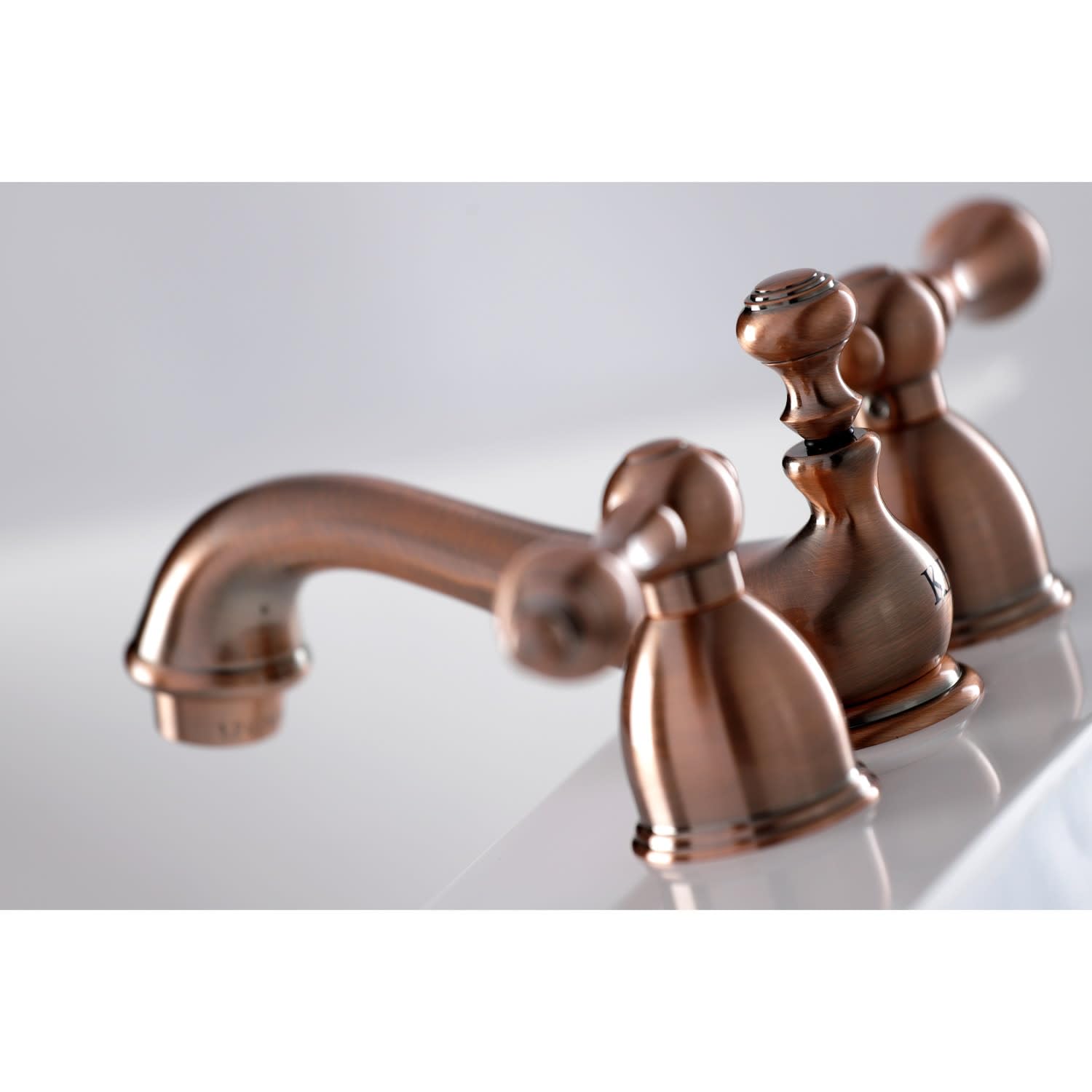 Kingston KS3952PX Mini-Widespread Bathroom Faucet, Polished Brass - Touch On Bathroom Sink Faucets Kingston KS3952PX Mini-Widespread Bathroom Faucet, Polished Brass - Touch On Bathroom Sink Faucets