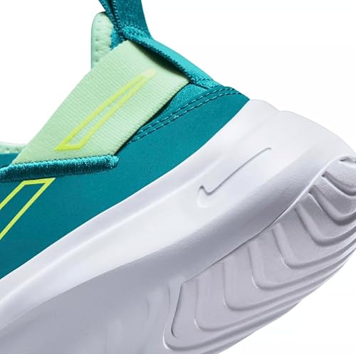 Nike Tênis de corrida unissex infantil, Spruce brilhante/Volt-mal Volt, 6 Big Kid